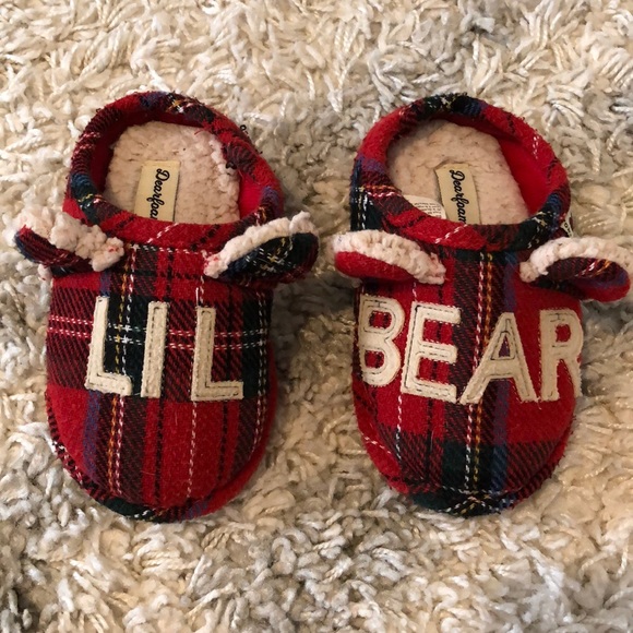 Toddler Dearfoams lil bear slippers 🐻 - Picture 1 of 3